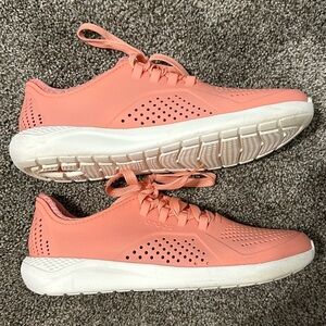 Women’s Crocs Literide tennis shoe